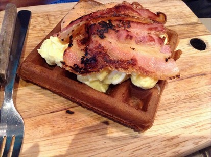 Bacon with scrambled eggs